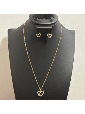 Xuping Jewelry Gold Pleated Heart Necklace & Earring Set Gold Tone white zirconi